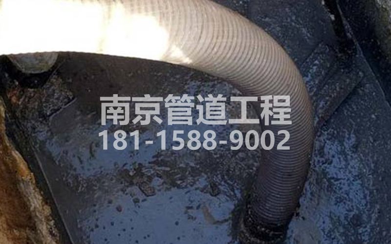 213马渡村抽粪