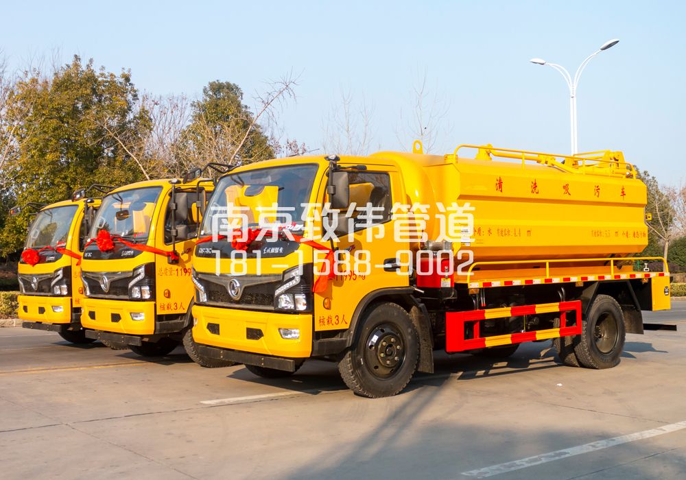 369马渡村多利卡吸污车